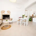 Maris - Giardino-parcheggio-veranda Esterna Villa *